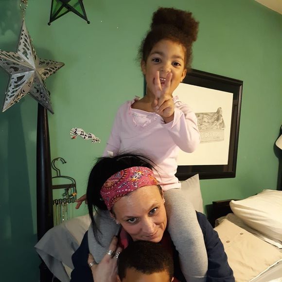 Meet your Posher, Kathy - Picture 1 of 1